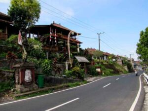 Bali long distance travel with private driver