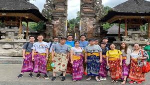 Bali full day private driver with car